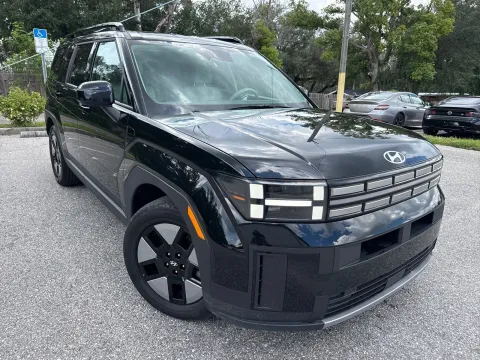 More photos of 2025 Hyundai Santa Fe Hybrid SEL at Evo Motors, FL