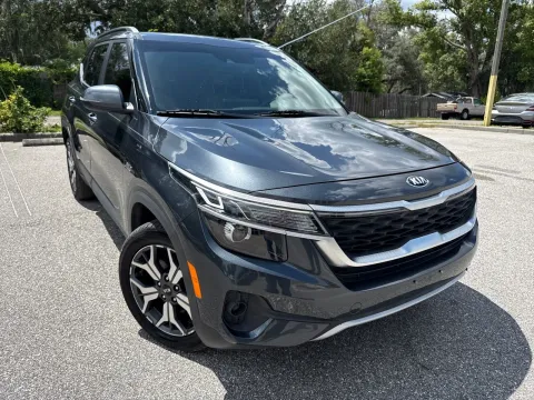 More photos of 2021 Kia Seltos EX at Evo Motors, FL