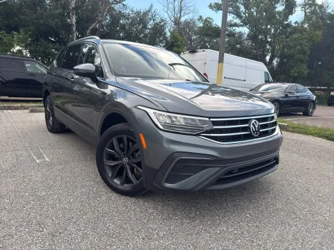 More photos of 2023 Volkswagen Tiguan SE at Evo Motors, FL