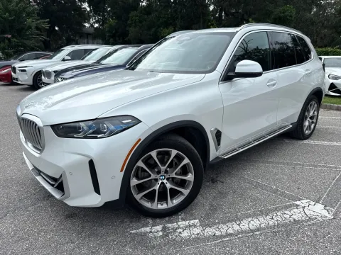 Photos of 2024 BMW X5 sDrive40i w/PREMIUM PKG. PANO SUNR. HARMON KARDON for sale in Seffner, FL at Evo Motors