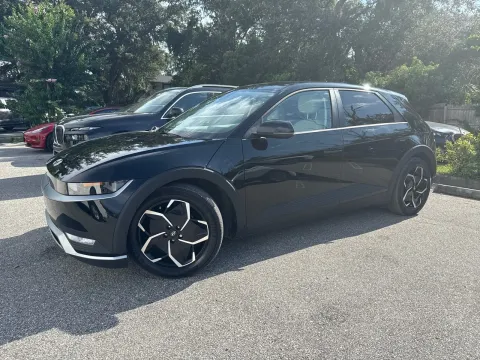 More photos of 2024 Hyundai IONIQ 5 SE AWD W/LEATHER at Evo Motors, FL