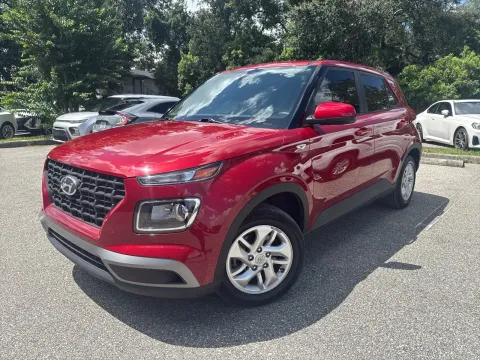 Photos of 2022 Hyundai Venue SE for sale in Seffner, FL at Evo Motors