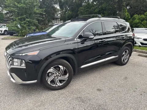 More photos of 2023 Hyundai Santa Fe SEL W/PREMIUM PACKAGE LTHR. & PANO. at Evo Motors, FL