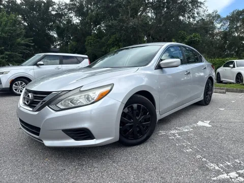 Photos of 2018 Nissan Altima 2.5 S for sale in Seffner, FL at Evo Motors