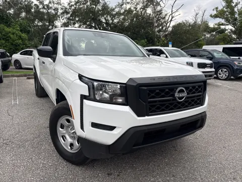 More photos of 2024 Nissan Frontier S Crew Cab W/TECHNOLOGY PKG. at Evo Motors, FL