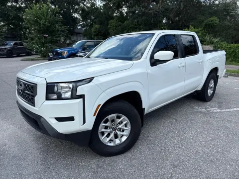 Photos of 2024 Nissan Frontier SV Crew Cab Medium Bed for sale in Seffner, FL at Evo Motors