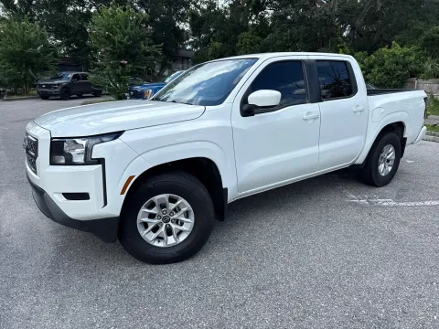 Another view of 2024 Nissan Frontier SV Crew Cab Medium Bed for sale in Seffner, FL at Evo Motors