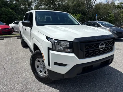 More photos of 2024 Nissan Frontier S Crew Cab w/TECHNOLOGY PACKAGE at Evo Motors, FL