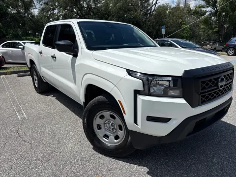 More photos of 2024 Nissan Frontier S Crew Cab w/TECHNOLOGY PACKAGE at Evo Motors, FL