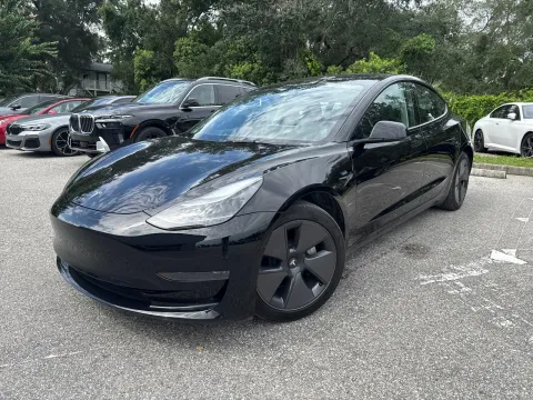 Photos of 2023 Tesla Model 3 for sale in Seffner, FL at Evo Motors