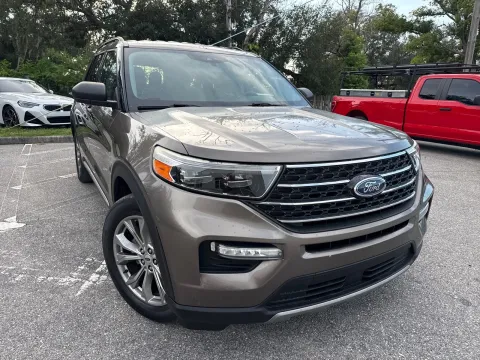 More photos of 2021 Ford Explorer XLT at Evo Motors, FL