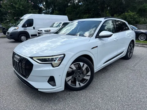 Photos of 2021 Audi e-tron Premium AWD W/CONVENIENCE PLUS PACKAGE for sale in Seffner, FL at Evo Motors