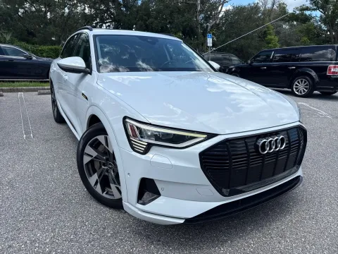 More photos of 2021 Audi e-tron Premium AWD W/CONVENIENCE PLUS PACKAGE at Evo Motors, FL