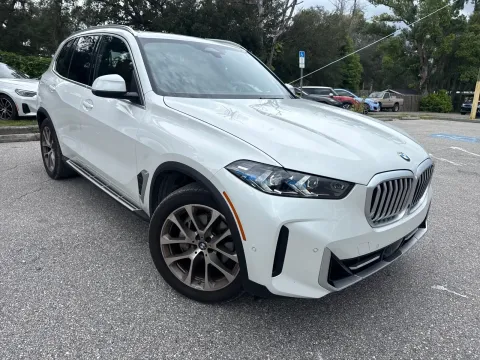 More photos of 2026 BMW X5 sDrive40i w/PREMIUM PACKAGE * PANO * HARMON KARDON * at Evo Motors, FL