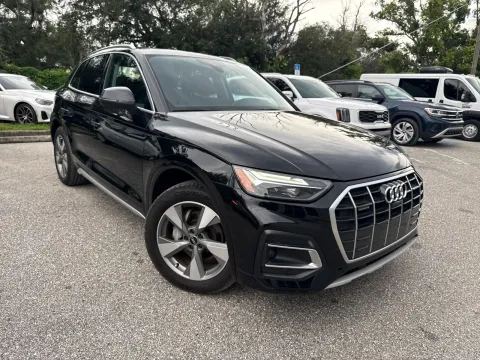 More photos of 2023 Audi Q5 Premium Plus at Evo Motors, FL
