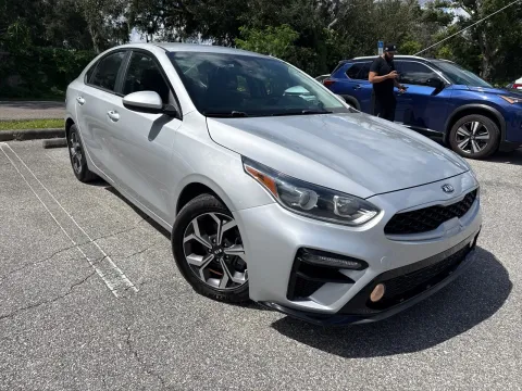 More photos of 2020 Kia Forte LXS at Evo Motors, FL