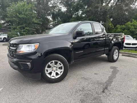 More photos of 2022 Chevrolet Colorado 2WD LT Extended Cab Long Bed 2LT w/Rear Doors at Evo Motors, FL