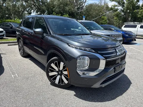 More photos of 2025 Mitsubishi Outlander Trail Edition 4WD w/3ROW LTHR. at Evo Motors, FL