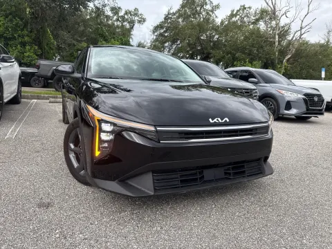 More photos of 2025 Kia K4 LXS at Evo Motors, FL