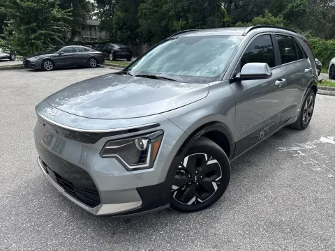 Photos of 2024 Kia Niro EV Wind PRESERVE PACKAGE for sale in Seffner, FL at Evo Motors