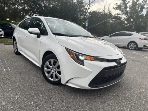 More photos of 2025 Toyota Corolla LE at Evo Motors, FL