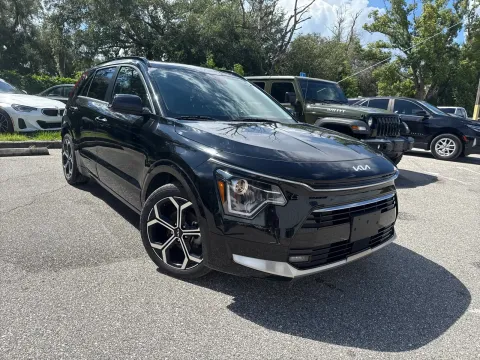 More photos of 2023 Kia Niro EX Touring at Evo Motors, FL