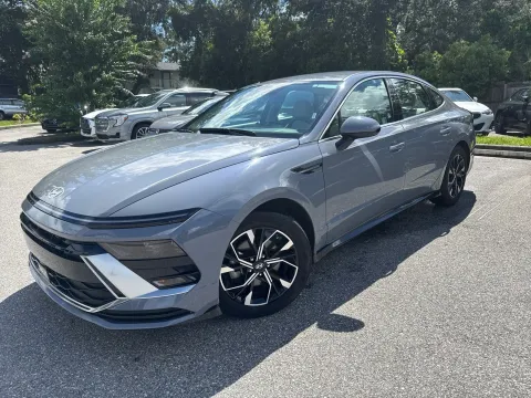 Another view of 2025 Hyundai Sonata SEL for sale in Seffner, FL at Evo Motors