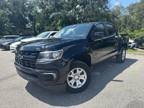 Photos of 2022 Chevrolet Colorado 2WD LT V6 CREW CAB for sale in Seffner, FL at Evo Motors