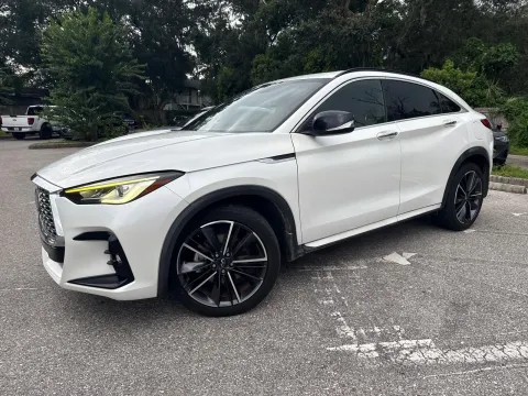 More photos of 2023 INFINITI QX55 LUXE at Evo Motors, FL