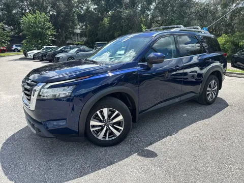 Another view of 2023 Nissan Pathfinder SL for sale in Seffner, FL at Evo Motors