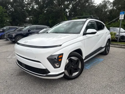 Photos of 2024 Hyundai Kona Electric SEL for sale in Seffner, FL at Evo Motors