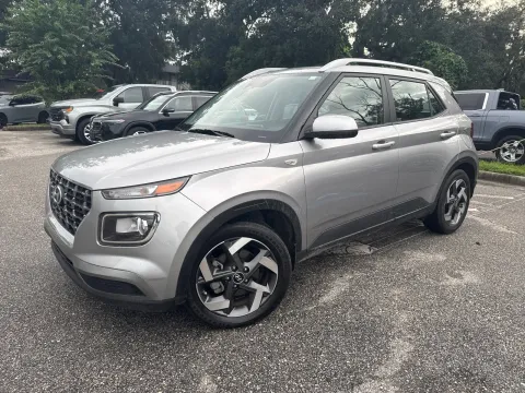 Another view of 2024 Hyundai Venue SEL for sale in Seffner, FL at Evo Motors