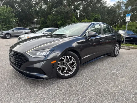 Another view of 2021 Hyundai Sonata SEL for sale in Seffner, FL at Evo Motors