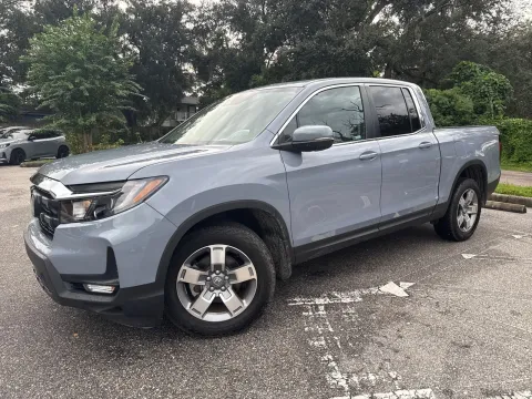 More photos of 2026 Honda Ridgeline RTL Crew Cab AWD V6 * LTHR & SUNR * at Evo Motors, FL