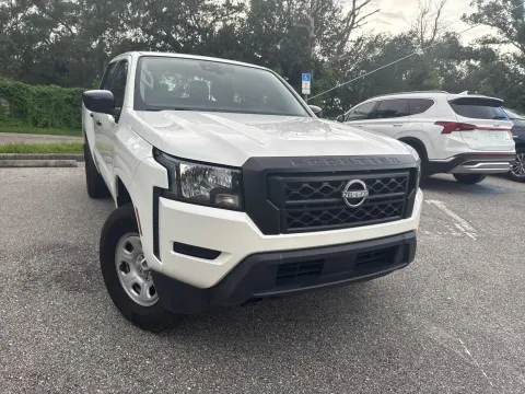 More photos of 2024 Nissan Frontier S Crew Cab 4X4 at Evo Motors, FL