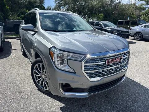 More photos of 2024 GMC Terrain Denali at Evo Motors, FL