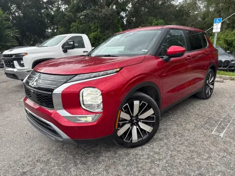 Photos of 2025 Mitsubishi Outlander SE for sale in Seffner, FL at Evo Motors