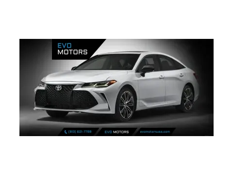 White 2019 Toyota Avalon XLE V6 for sale in Seffner, FL