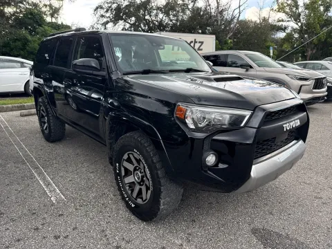 More photos of 2020 Toyota 4Runner TRD Off Road at Evo Motors, FL