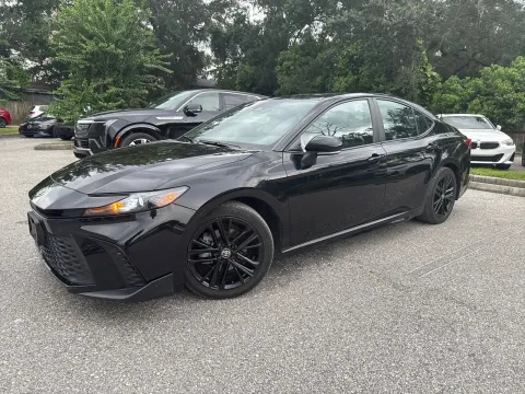 More photos of 2025 Toyota Camry LE at Evo Motors, FL