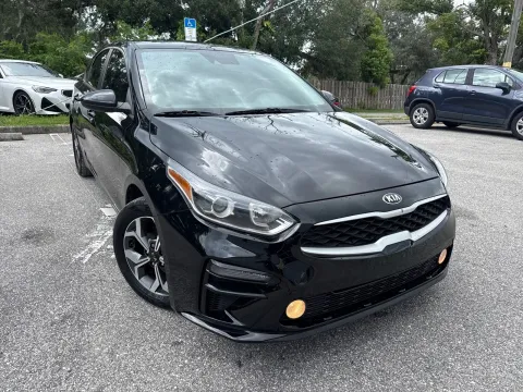 More photos of 2021 Kia Forte LXS at Evo Motors, FL