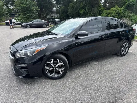 Another view of 2021 Kia Forte LXS for sale in Seffner, FL at Evo Motors