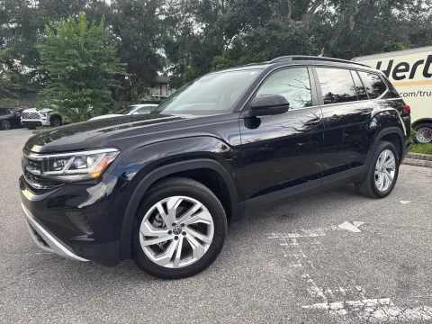 More photos of 2023 Volkswagen Atlas 2.0T SE w/Technology at Evo Motors, FL