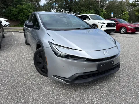 More photos of 2025 Toyota Prius LE at Evo Motors, FL