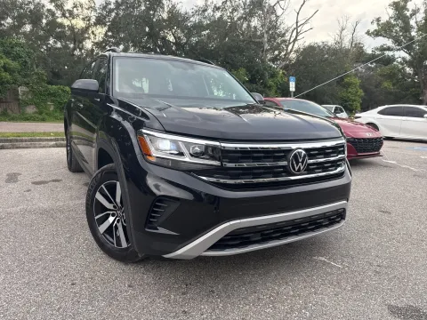 More photos of 2023 Volkswagen Atlas 2.0T SE at Evo Motors, FL