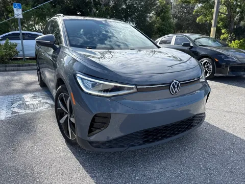 More photos of 2023 Volkswagen ID.4 Pro at Evo Motors, FL