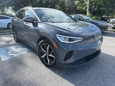 More photos of 2023 Volkswagen ID.4 Pro at Evo Motors, FL