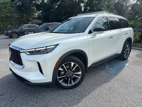 Another view of 2023 INFINITI QX60 LUXE for sale in Seffner, FL at Evo Motors