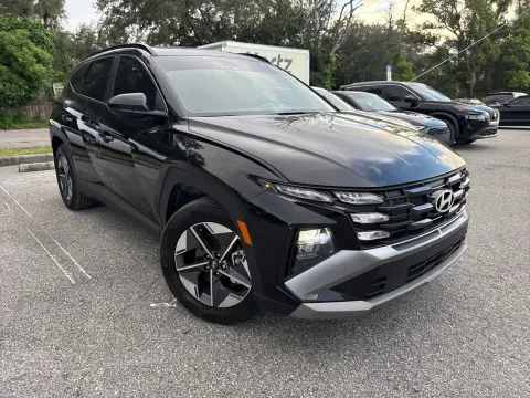 More photos of 2025 Hyundai Tucson SEL at Evo Motors, FL