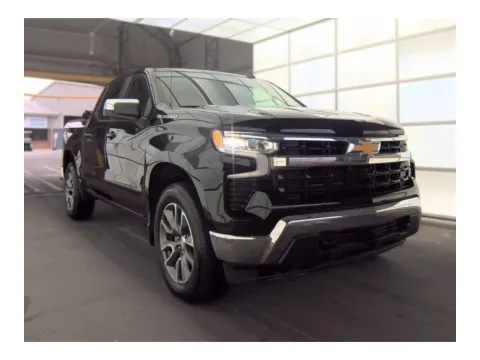 Photos of 2025 Chevrolet Silverado 1500 LT Crew Cab 4X4 w/20IN WHEELS for sale in Seffner, FL at Evo Motors